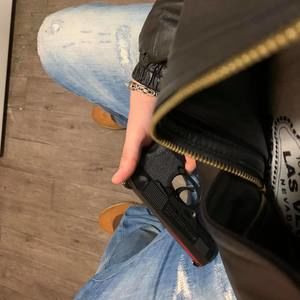 Meet your Posher, Akh